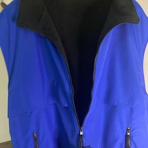 Men’s Port Authority, reversible, nylon and fleece vest, XL, blue and black